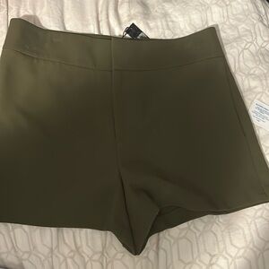 Olive alice + olivia shorts.